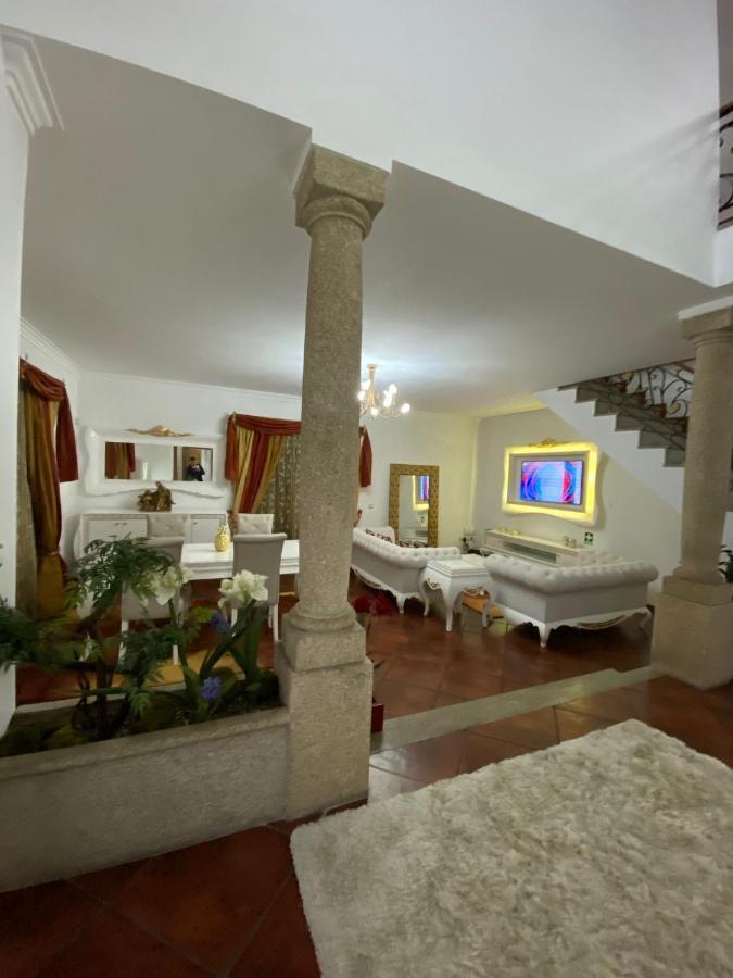 Luxury Guest House Pacos de Ferreira Bagian luar foto