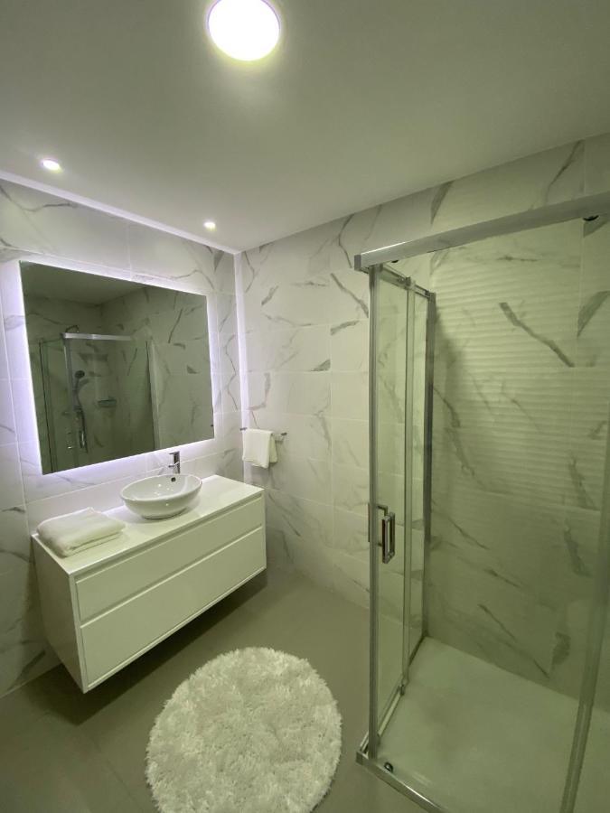Luxury Guest House Pacos de Ferreira Bagian luar foto